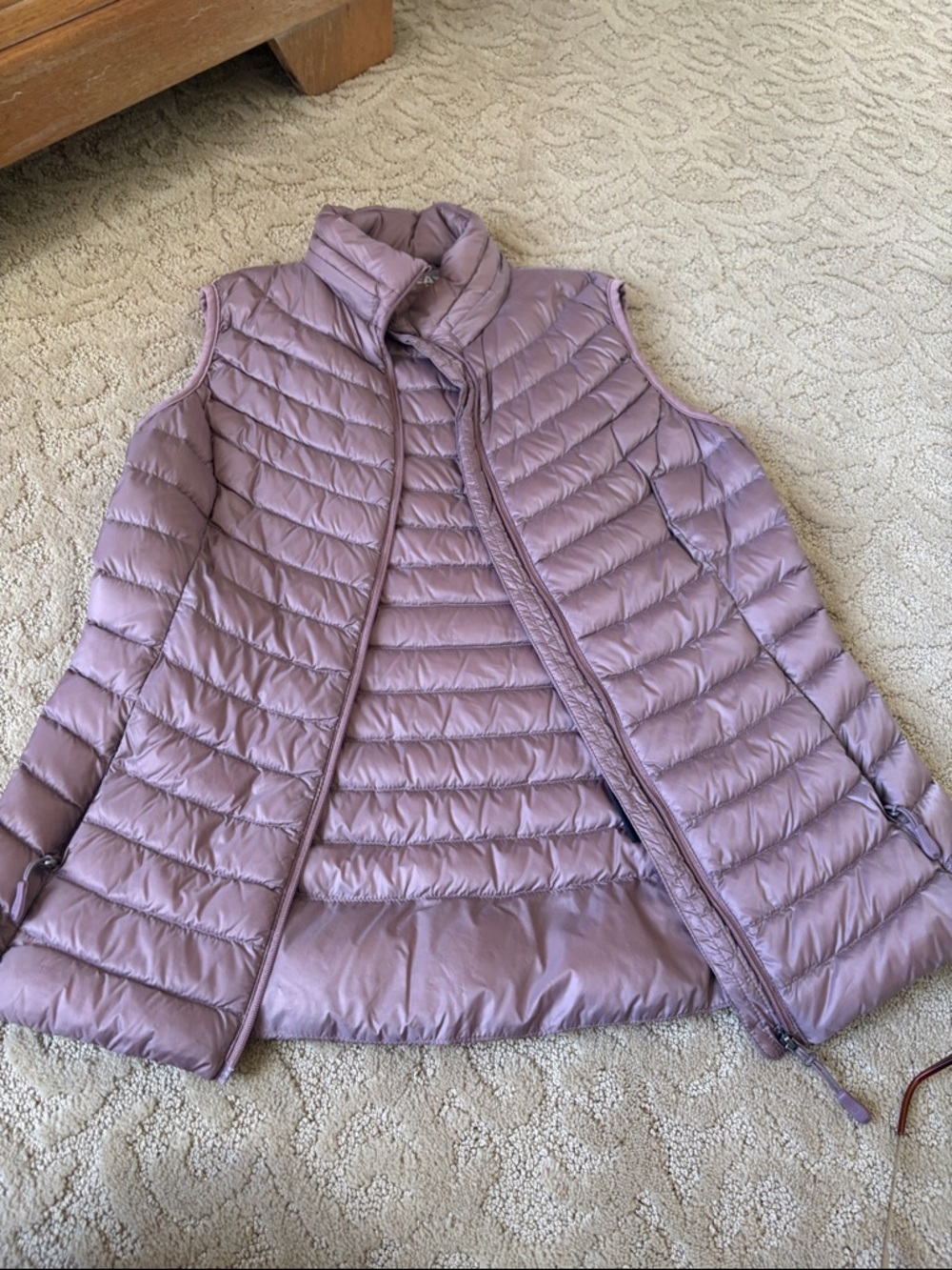 Decree Quilted Sleeveless Puffer Vest in Lilac